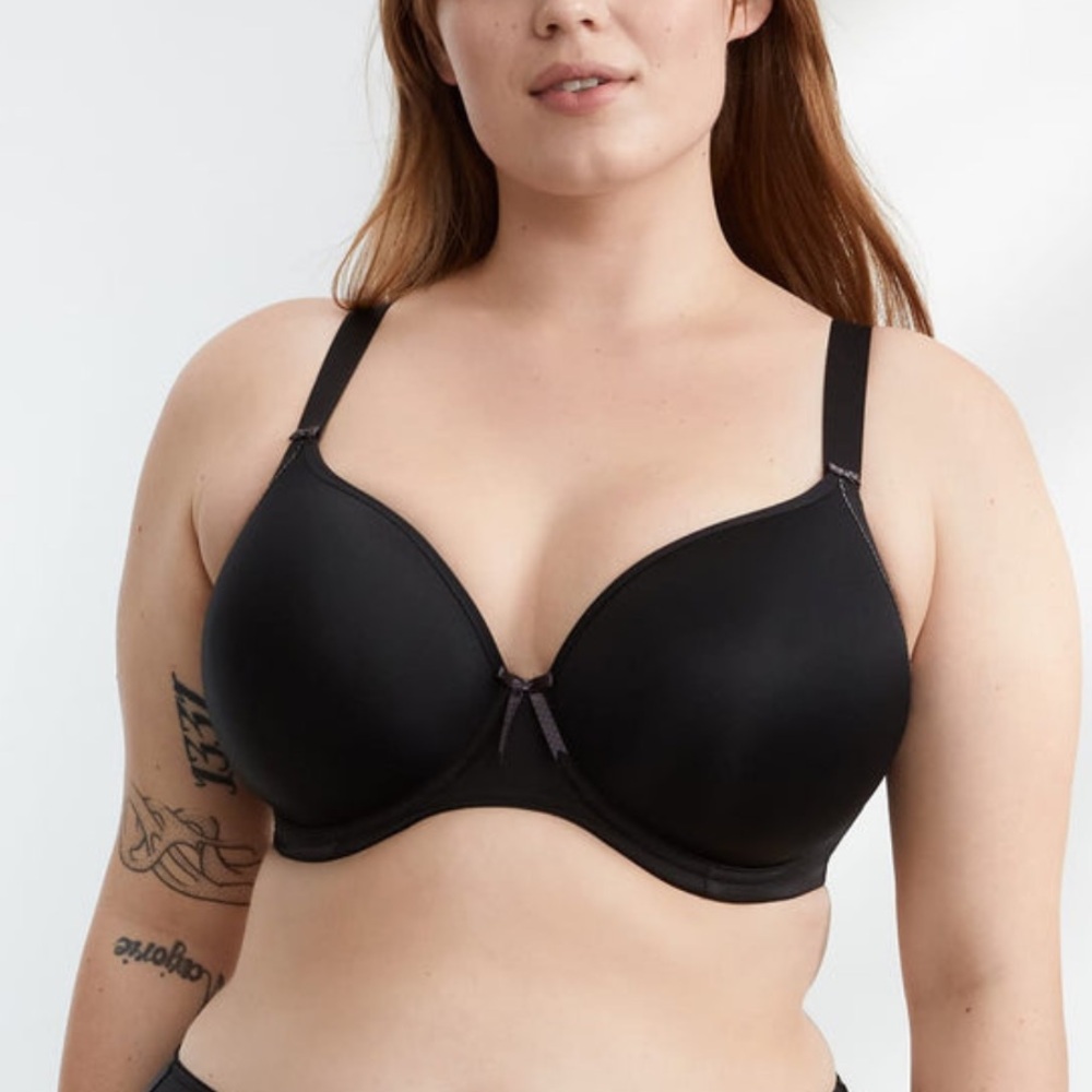 Black Elimo plunge t-shirt bra free shipping!